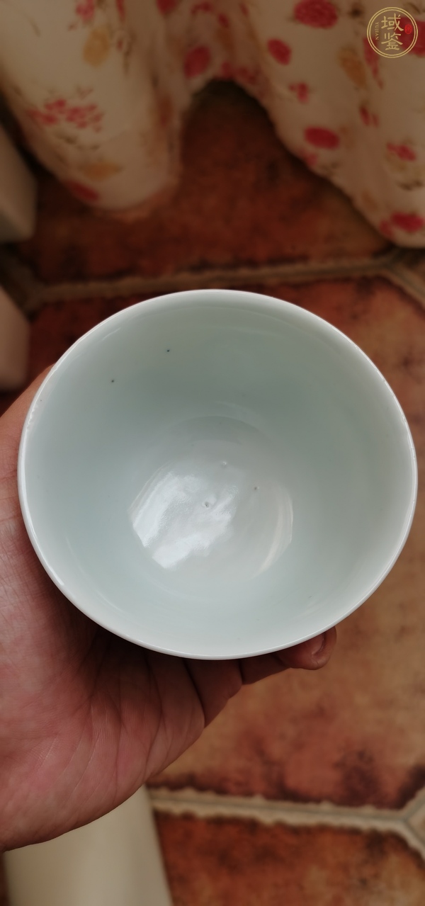古玩陶瓷青花山水人物仰鐘杯真品鑒賞圖