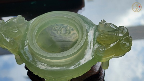 古玩玉器岫玉雕“雙耳三足爐”真品鑒賞圖