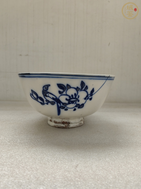 古玩陶瓷青花花鳥(niǎo)紋茶碗真品鑒賞圖