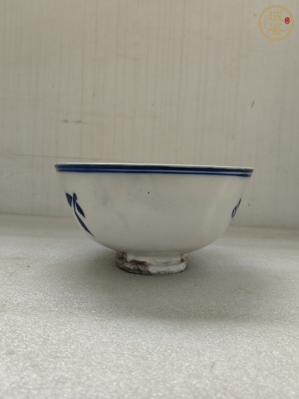 古玩陶瓷青花花鳥紋茶碗真品鑒賞圖