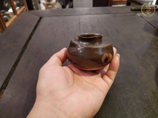 古玩陶瓷洪塘窯茶入真品鑒賞圖