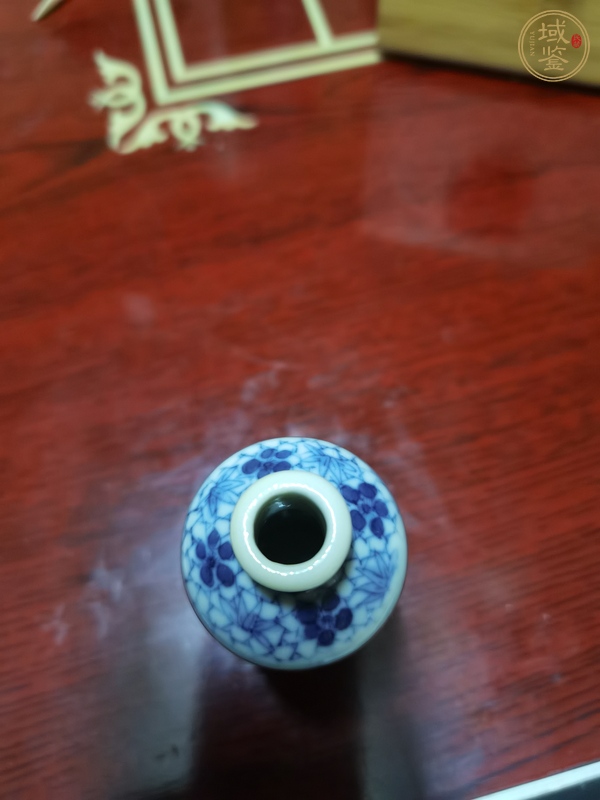 古玩陶瓷青花釉里紅鼻煙壺真品鑒賞圖