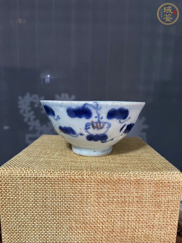 古玩陶瓷青花釉里紅杯真品鑒賞圖