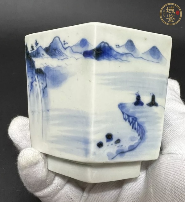 古玩陶瓷山水詩紋青花器真品鑒賞圖