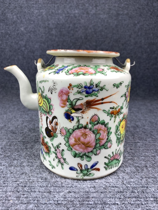 古玩陶瓷廣彩花鳥紋大號提梁壺拍賣,當前價格1688元
