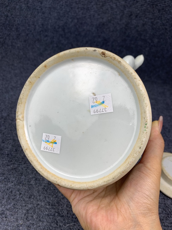 古玩陶瓷廣彩花鳥紋大號提梁壺拍賣,當前價格1688元