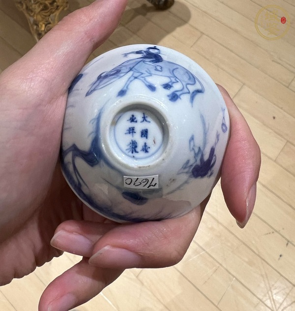 古玩陶瓷牧牛圖青花杯真品鑒賞圖