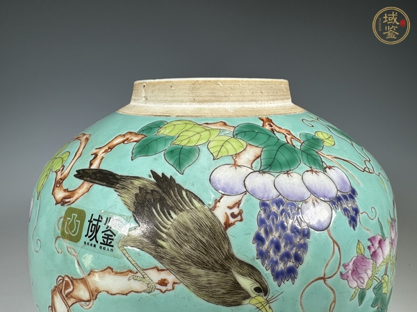 古玩陶瓷清晚期·大雅齋風(fēng)格粉彩花鳥紋蓋罐真品鑒賞圖