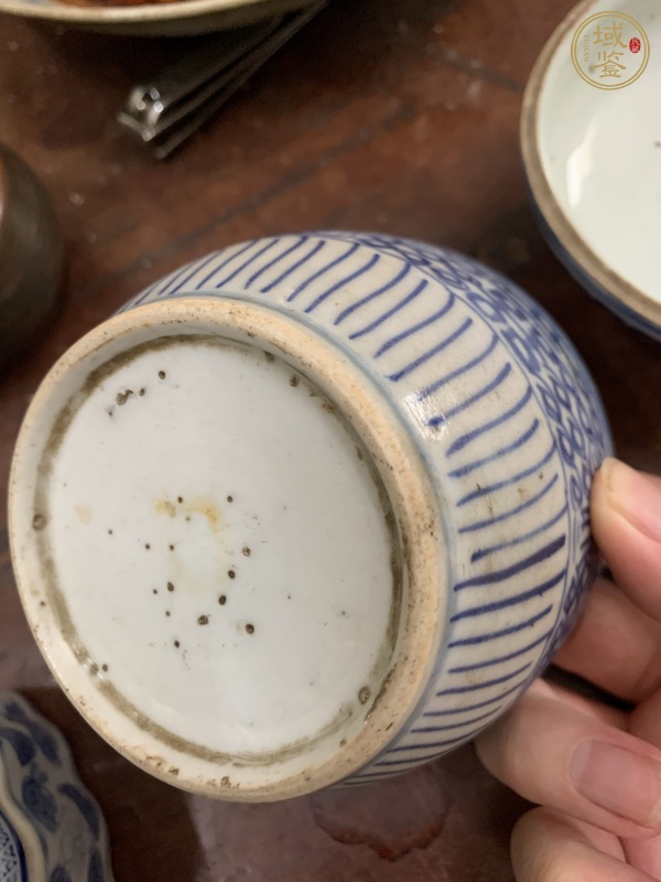 古玩陶瓷青花蓋缸真品鑒賞圖