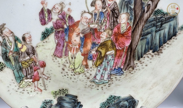 古玩陶瓷八仙圖粉彩盤真品鑒賞圖