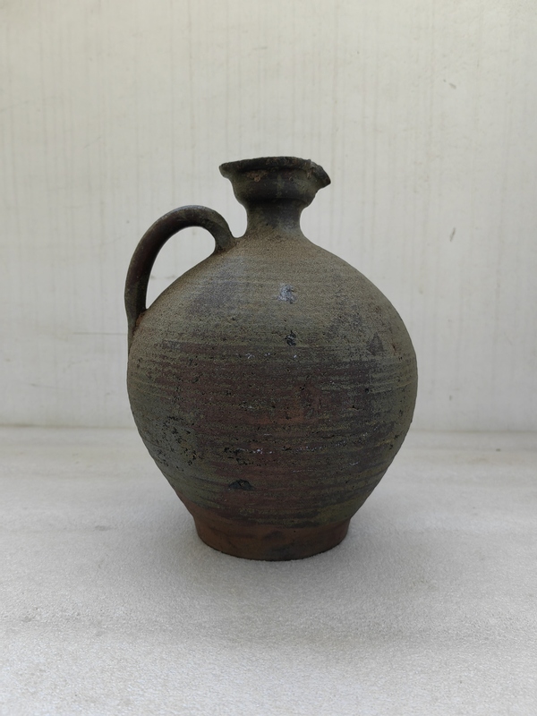 古玩陶瓷褐釉花澆拍賣,當前價格678元