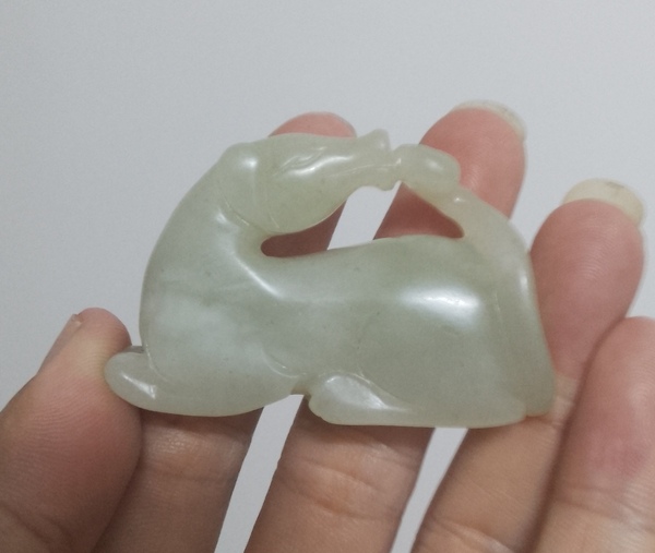 古玩玉器和田玉玉馬拍賣(mài),當(dāng)前價(jià)格288元