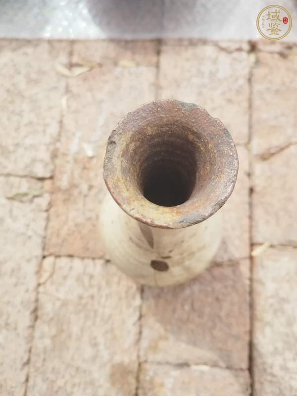 古玩陶瓷磁州窯長(zhǎng)頸瓶真品鑒賞圖