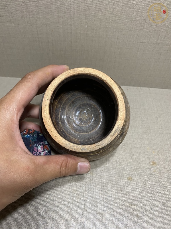 古玩陶瓷吉州窯褐釉茶入真品鑒賞圖