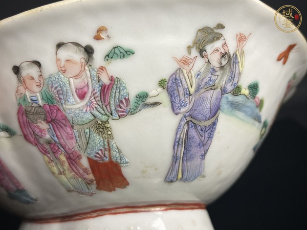 古玩陶瓷群仙圖粉彩海棠型貢盤真品鑒賞圖