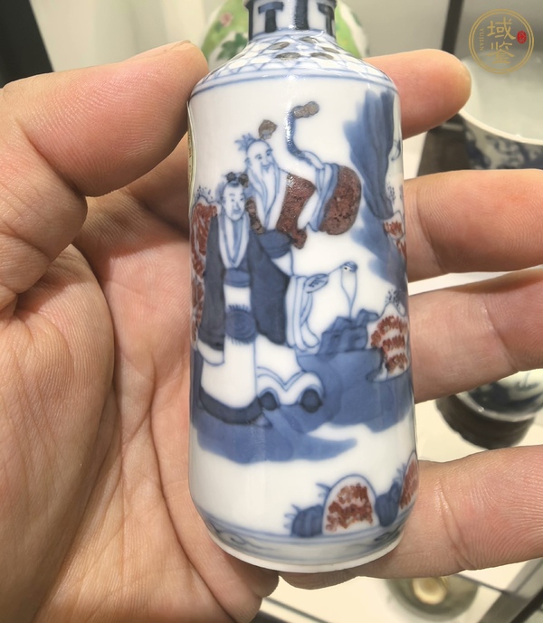 古玩陶瓷青花釉里紅鼻煙壺真品鑒賞圖