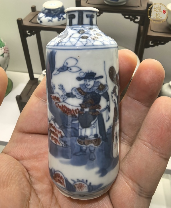 古玩陶瓷青花釉里紅鼻煙壺真品鑒賞圖