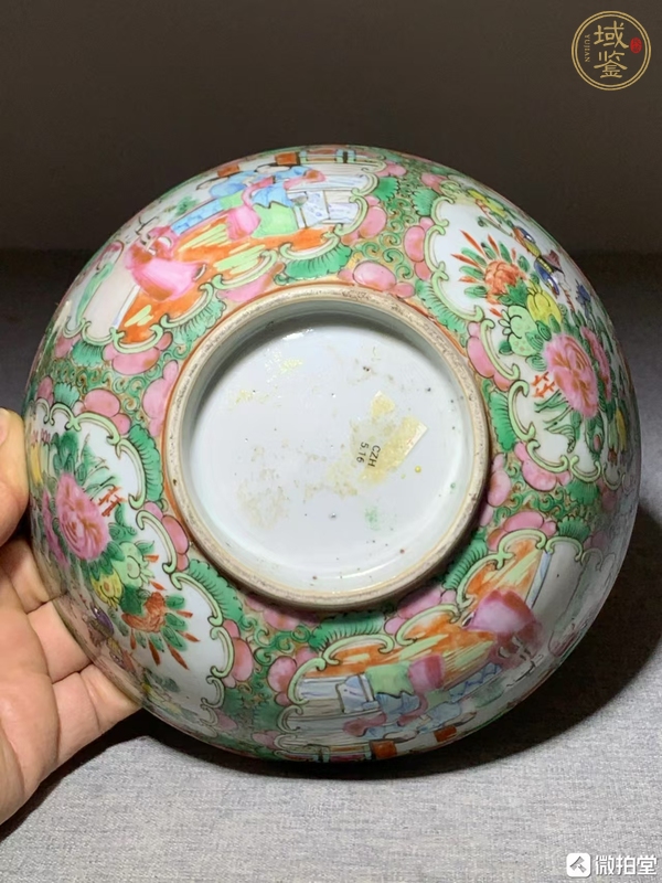 古玩陶瓷廣彩人物花鳥蝶紋碗真品鑒賞圖