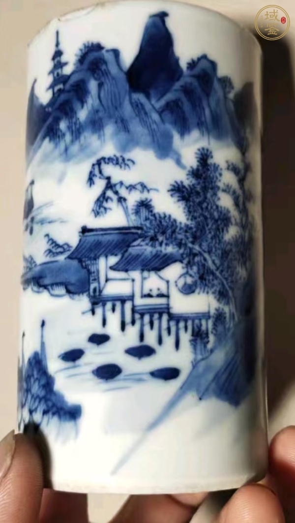 古玩陶瓷青花山水筆筒真品鑒賞圖