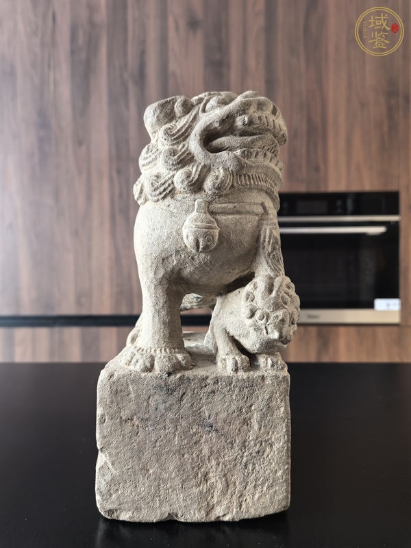 古玩雜項(xiàng)案頭獅真品鑒賞圖