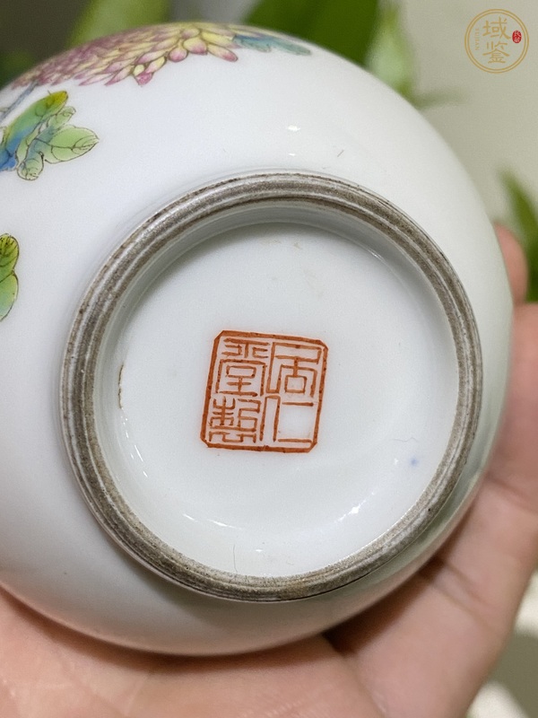 古玩陶瓷居仁堂粉彩花卉葫蘆瓶真品鑒賞圖