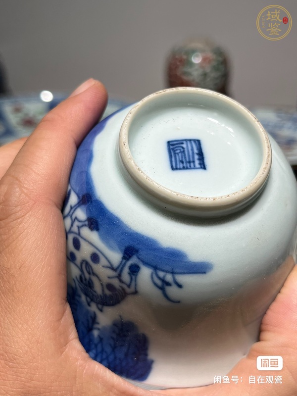 古玩陶瓷青花柳蔭駿馬圖茶碗真品鑒賞圖