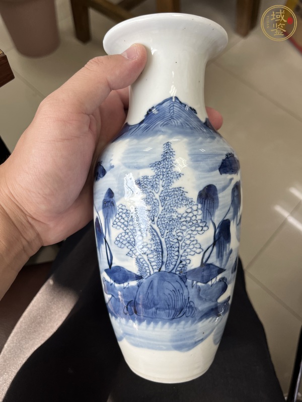 古玩陶瓷青花山水紋瓶 真品鑒賞圖