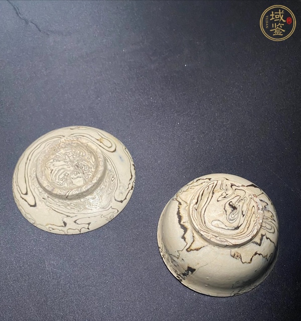 古玩陶瓷絞胎杯碟套真品鑒賞圖