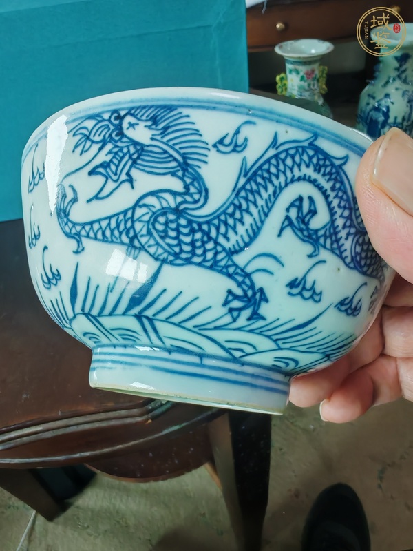 古玩陶瓷龍鳳紋碗真品鑒賞圖