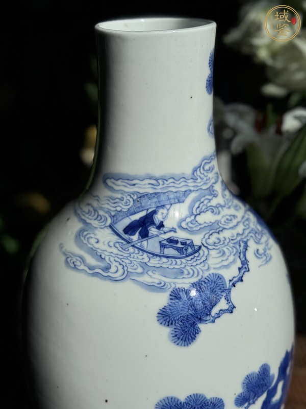 古玩陶瓷人物紋青花瓶真品鑒賞圖