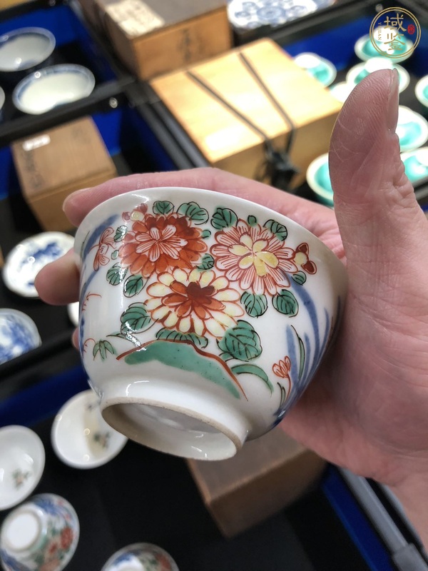 古玩陶瓷青花五彩杯真品鑒賞圖