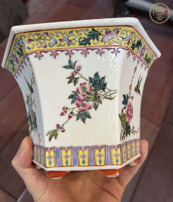 古玩陶瓷花鳥紋粉彩花盆真品鑒賞圖