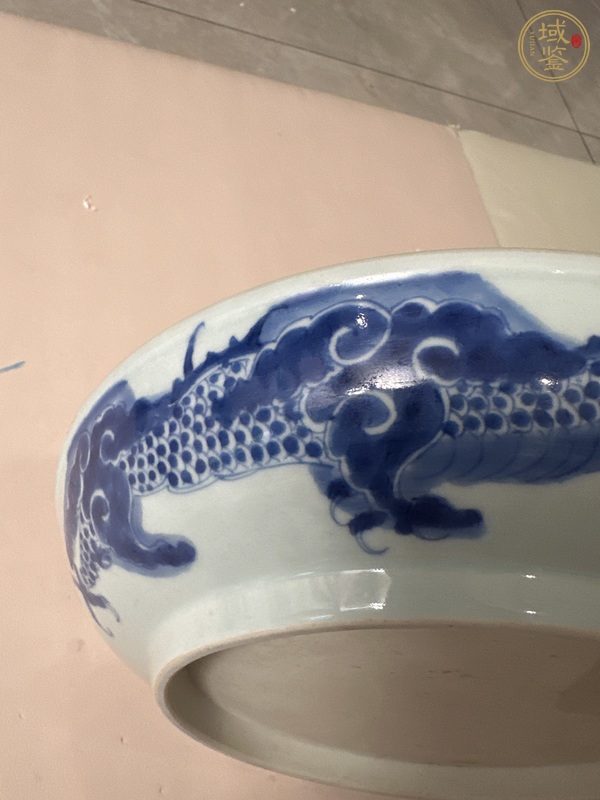 古玩陶瓷青花盤真品鑒賞圖