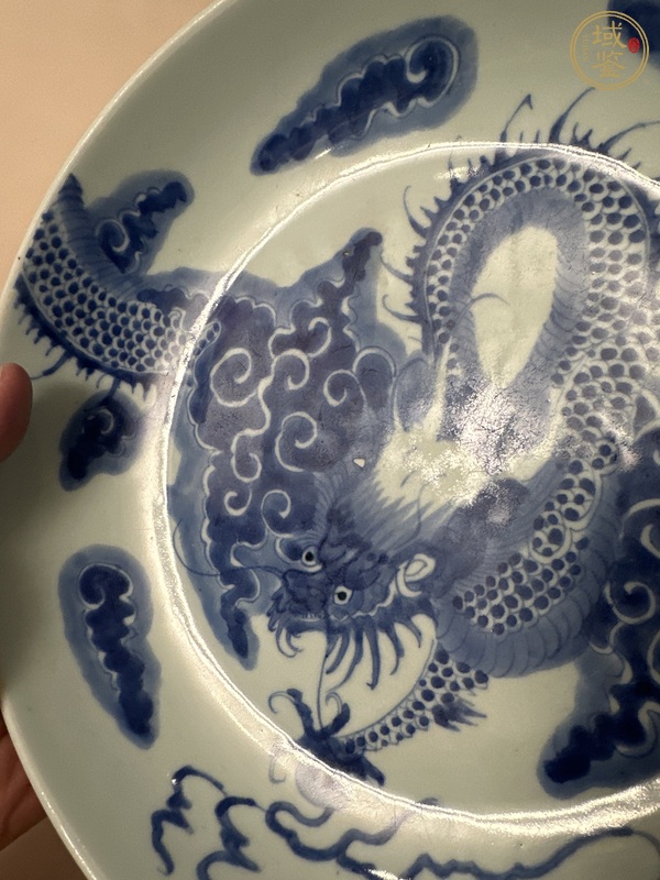 古玩陶瓷青花盤真品鑒賞圖