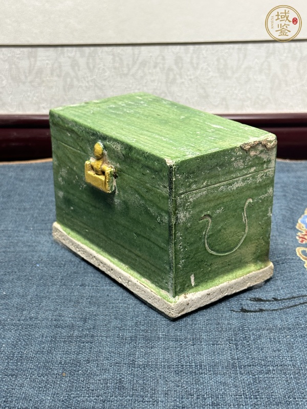 古玩陶瓷明三彩家具真品鑒賞圖