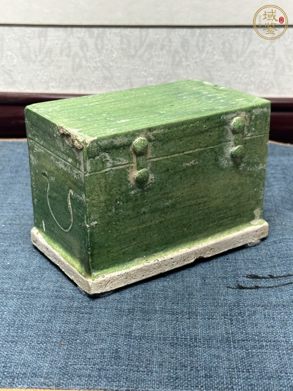 古玩陶瓷明三彩家具真品鑒賞圖