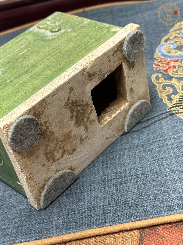古玩陶瓷明三彩家具真品鑒賞圖
