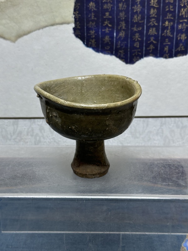 古玩陶瓷宋代精品影青高足酒杯,高等級拍賣,當前價格239元