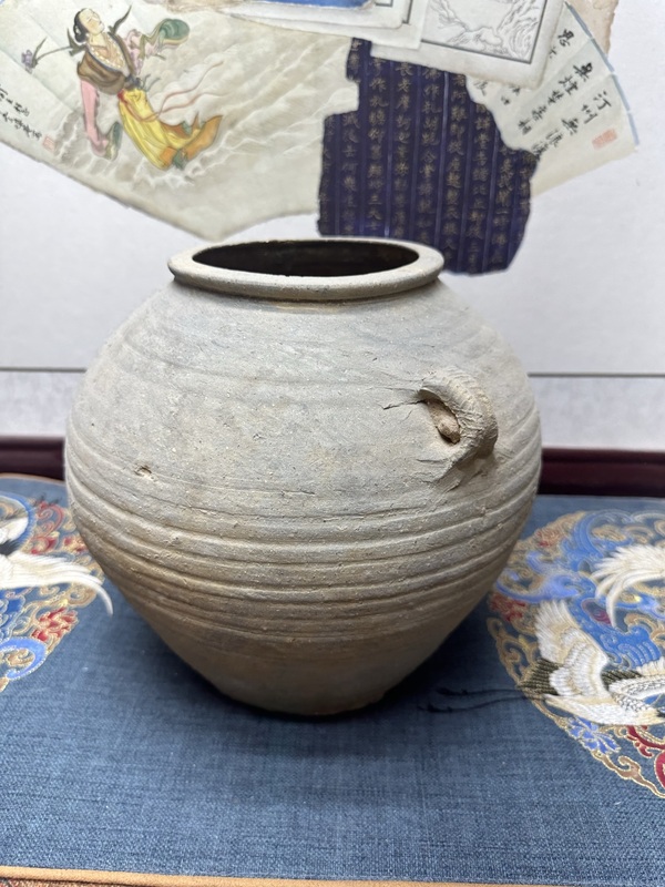 古玩陶瓷東漢精品旋紋雙耳瓿拍賣,當前價格569元