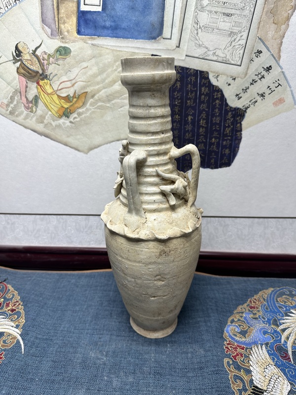 古玩陶瓷宋代影青盤龍青釉瓶 博物館級別拍賣,當前價格1269元