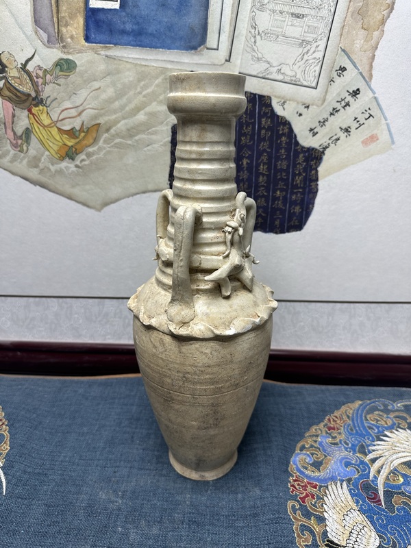 古玩陶瓷宋代影青盤龍青釉瓶 博物館級別拍賣,當前價格1269元