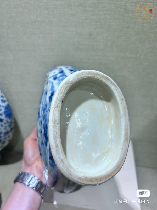 古玩陶瓷青花抱月瓶真品鑒賞圖