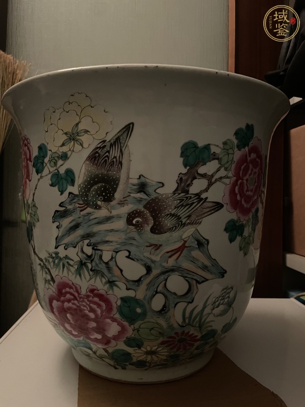 古玩陶瓷粉彩花鳥花卉紋花盆真品鑒賞圖