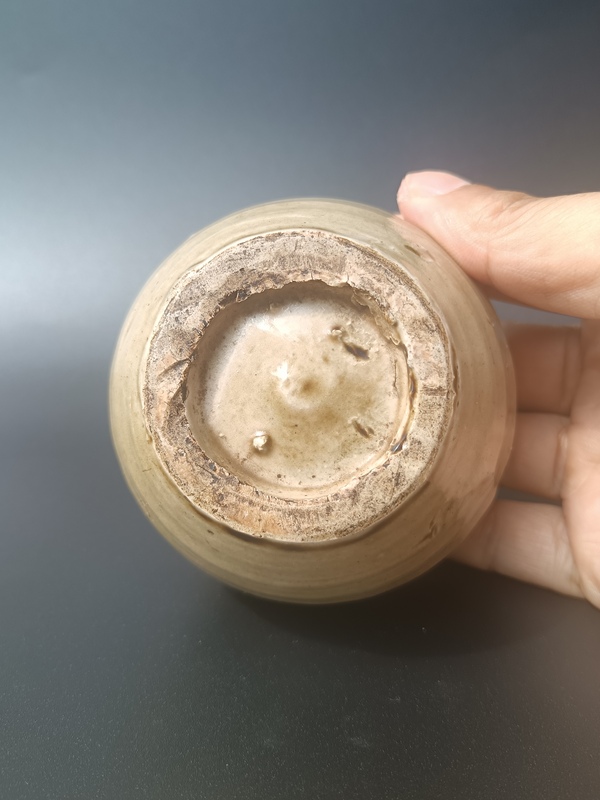 古玩陶瓷元代~精品白釉小缸拍賣,當前價格588元