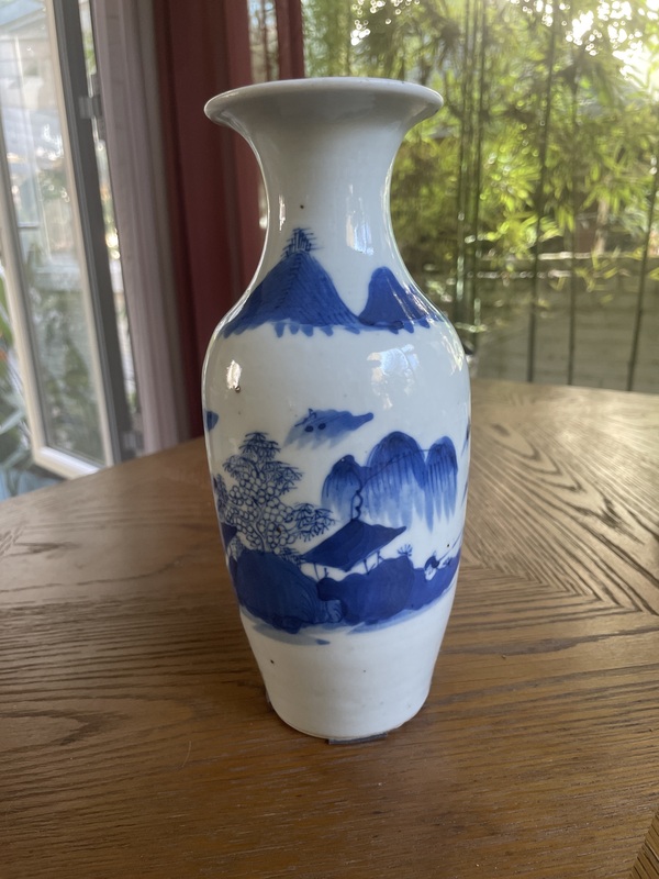 古玩陶瓷青花山水人物圖撇口瓶拍賣,當前價格4500元