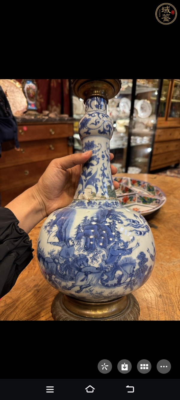 古玩陶瓷青花人物蒜頭瓶真品鑒賞圖