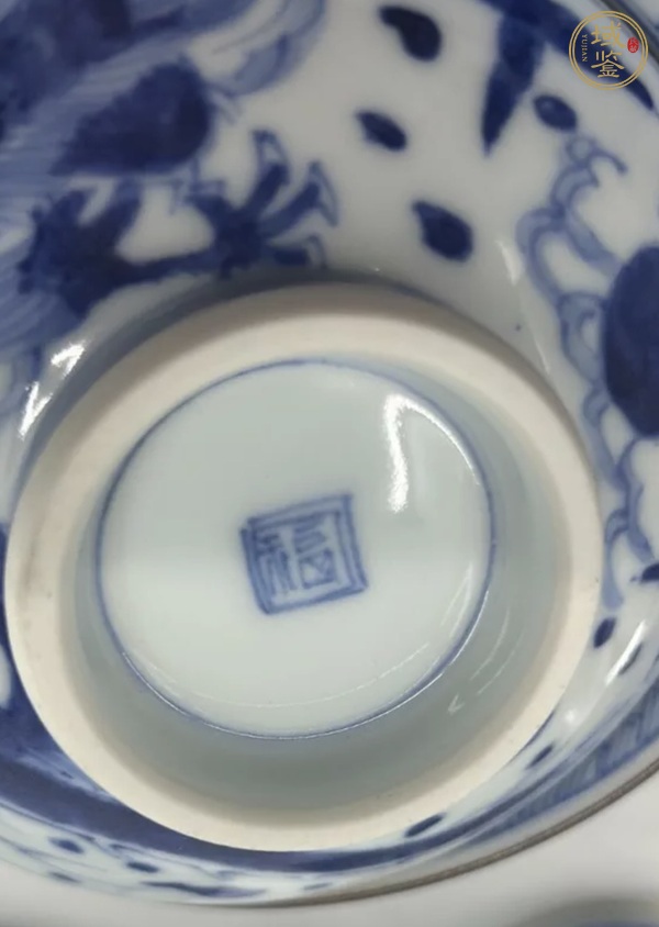 古玩陶瓷青花蓋碗真品鑒賞圖