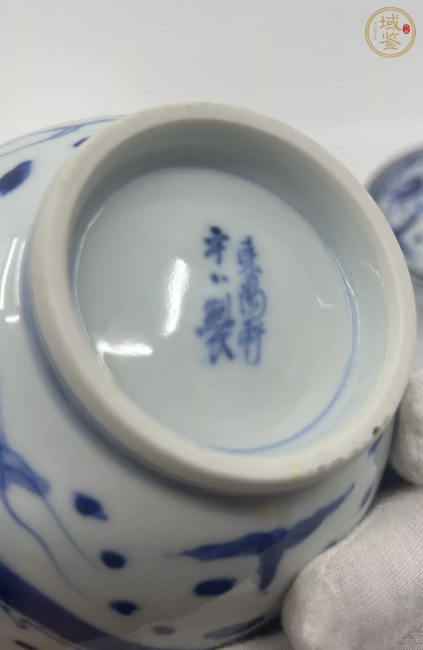 古玩陶瓷青花蓋碗真品鑒賞圖