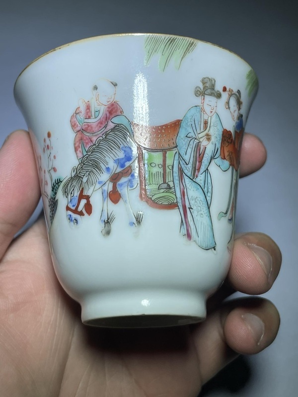 古玩陶瓷咸豐·粉彩西廂記人物故事紋鈴鐺杯拍賣(mài)，當(dāng)前價(jià)格27500元