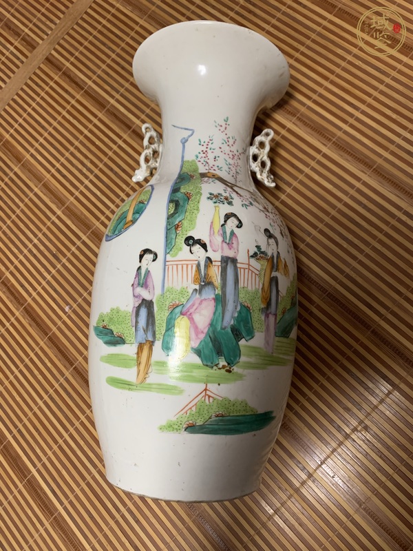 古玩陶瓷仕女紋彩繪瓶真品鑒賞圖